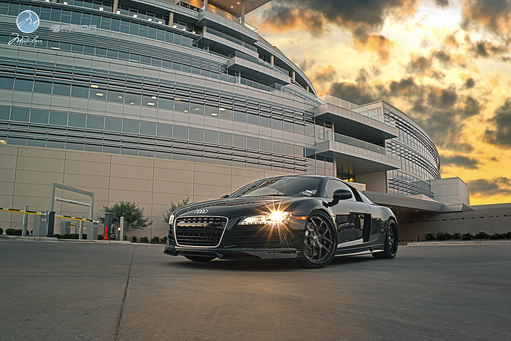 2011 Audi R8 photo