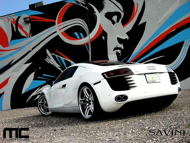 2010 Audi R8 photo