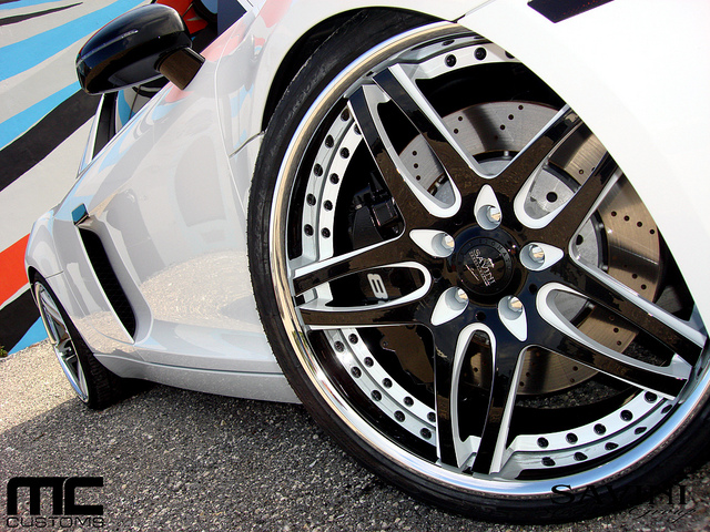 2010 Audi R8 photo