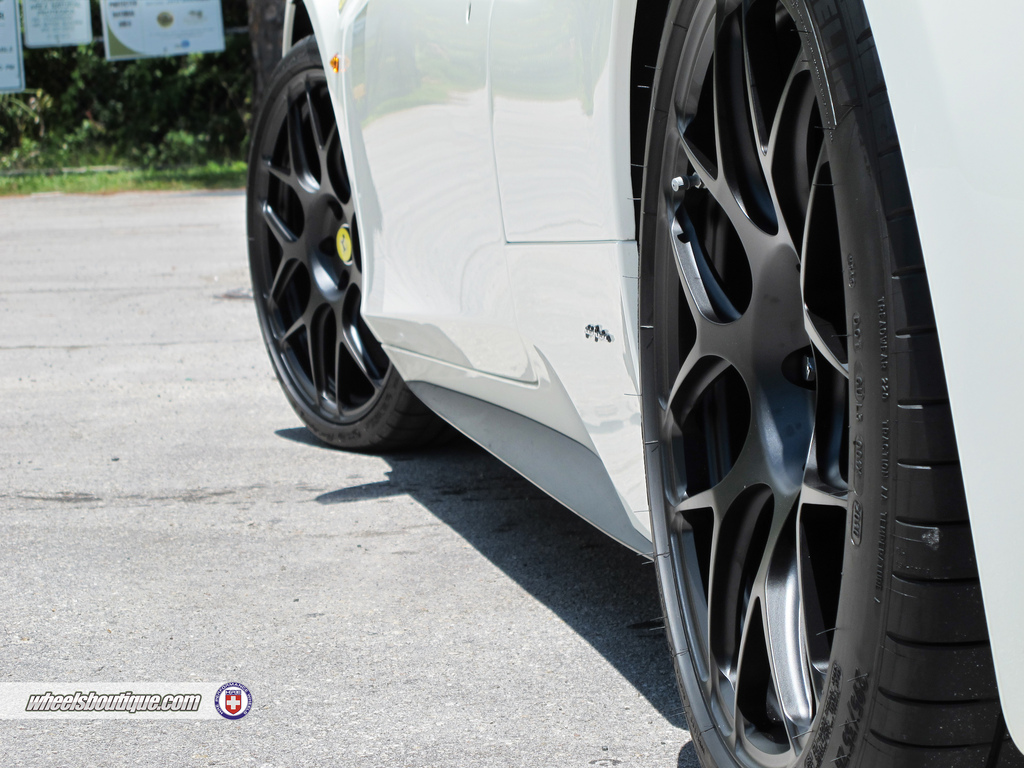 2010 Ferrari 458 Italia photo