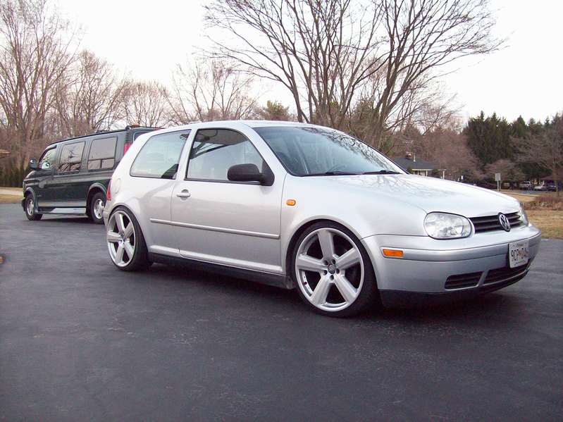 1999 Volkswagen Golf photo