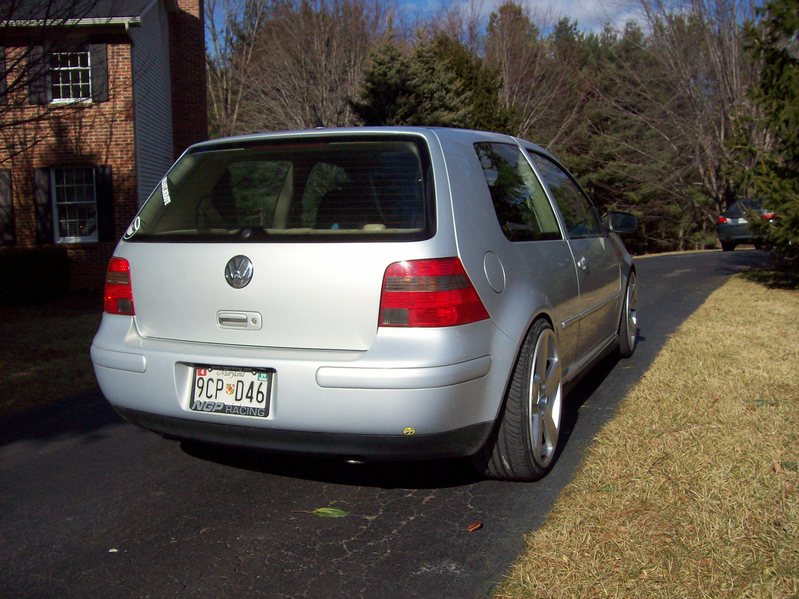 1999 Volkswagen Golf photo