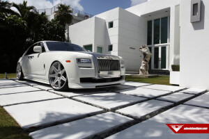 2014 Rolls-Royce Ghost