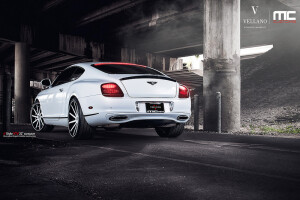 2012 Bentley Continental Supersports