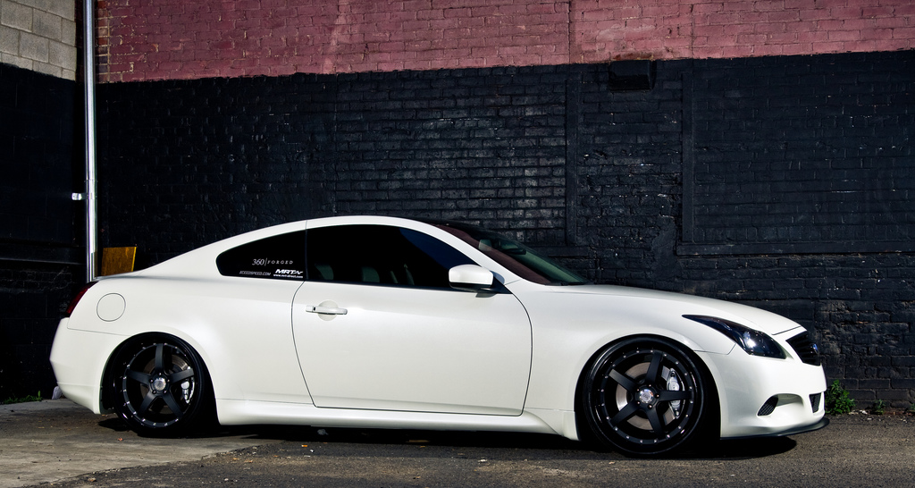2008 Infiniti G37 photo