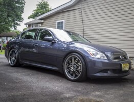 2009 Infiniti G37