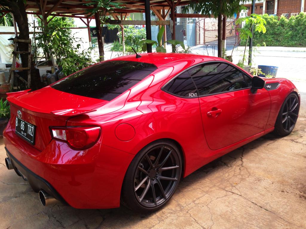2013 Scion FR-S photo
