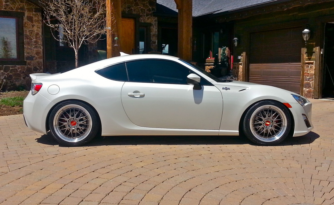 2013 Scion FR-S photo