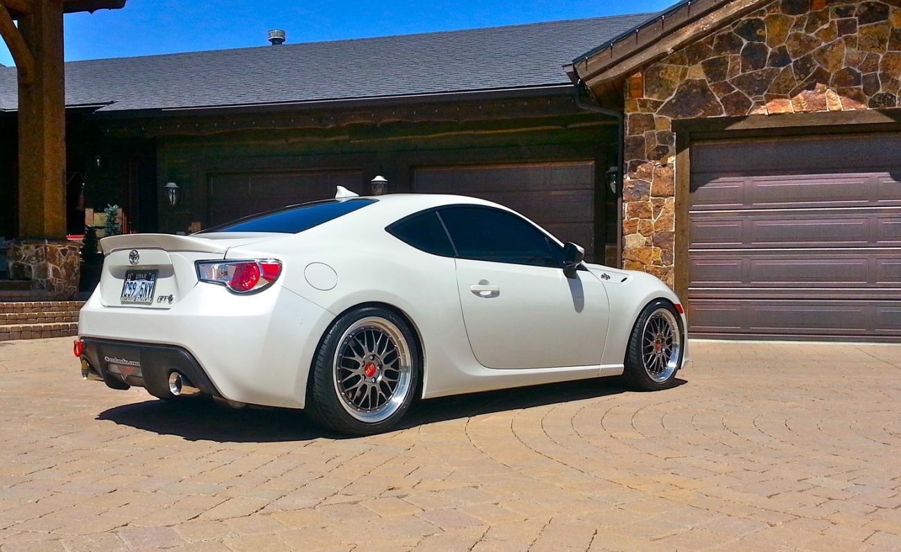 2013 Scion FR-S photo