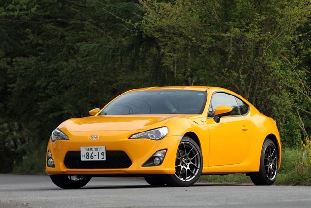 2013 Scion FR-S photo