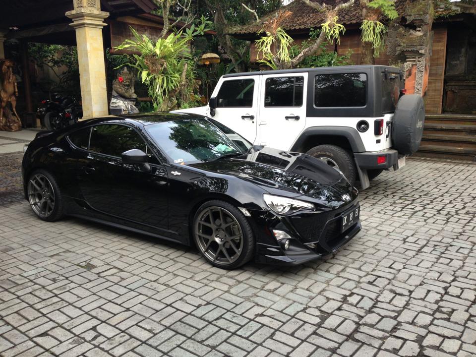 2013 Scion FR-S photo