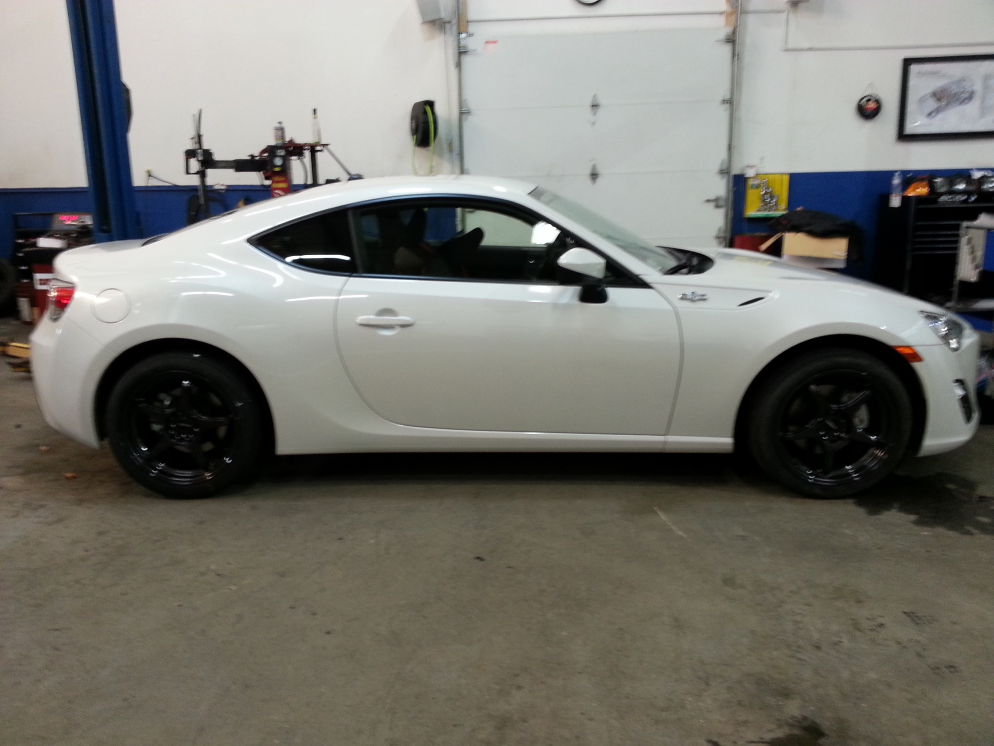2013 Scion FR-S photo