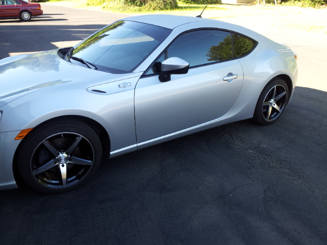 2013 Scion FR-S photo