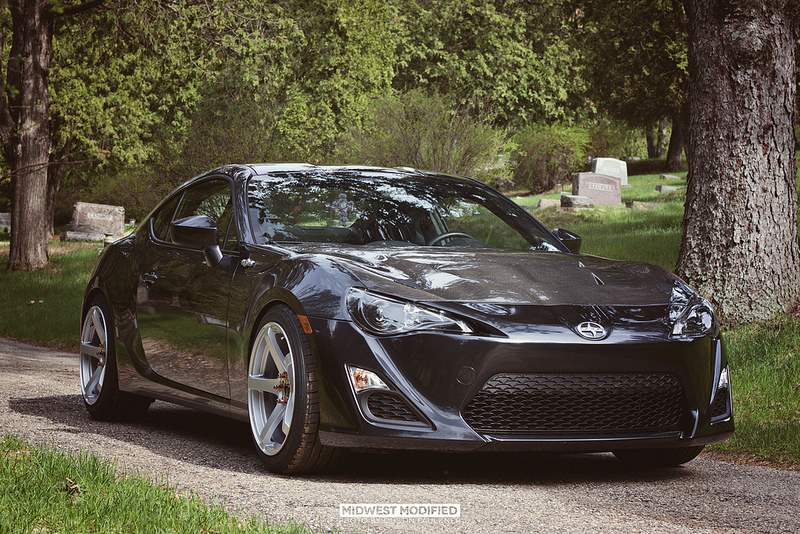 2013 Scion FR-S photo