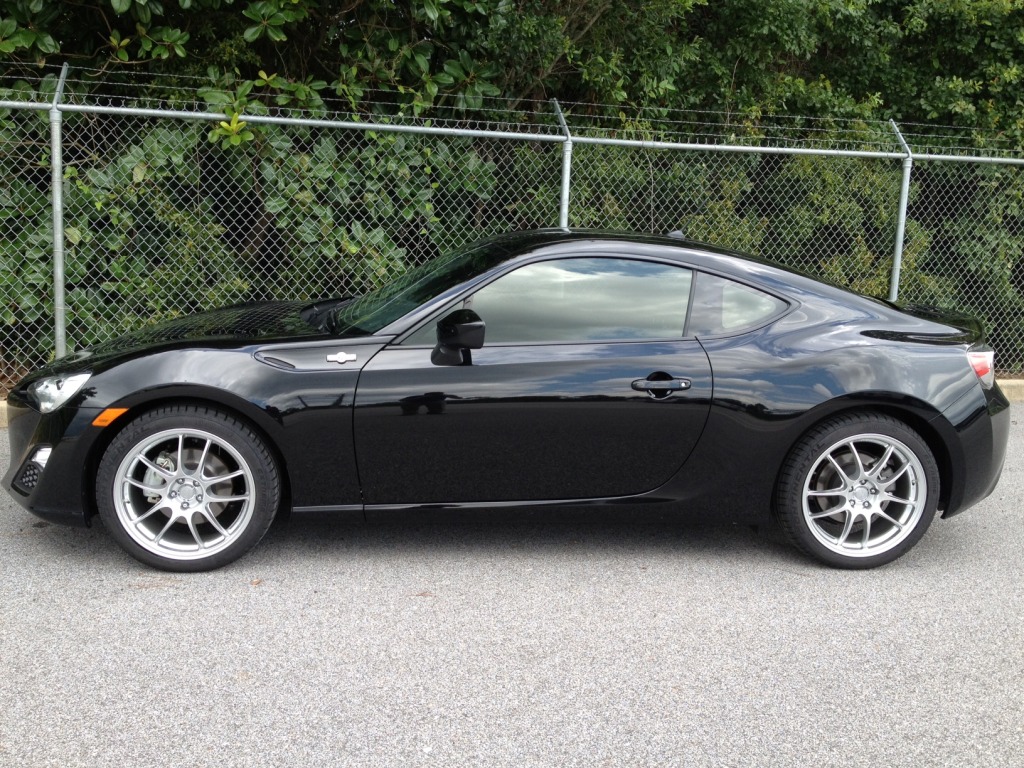 2013 Scion FR-S photo