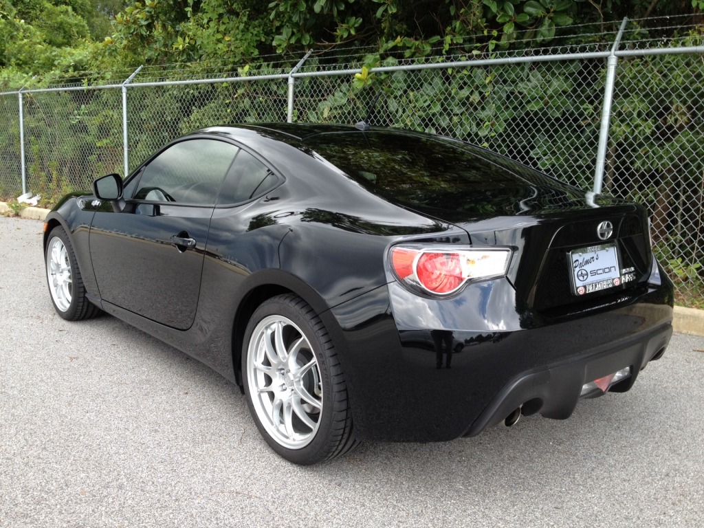 2013 Scion FR-S photo