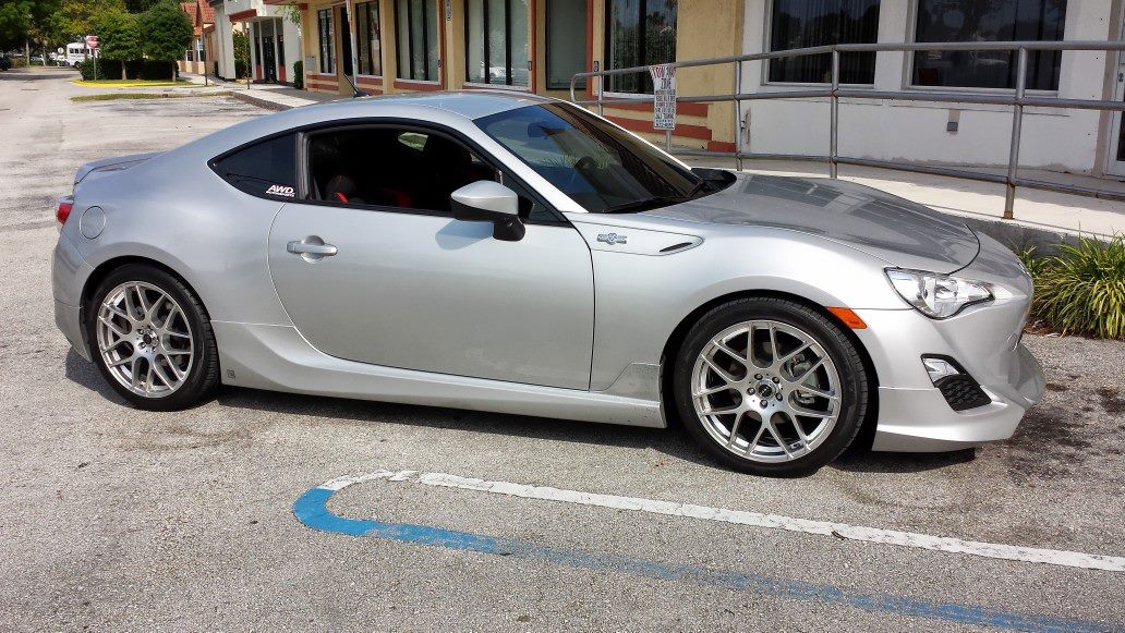 2013 Scion FR-S photo