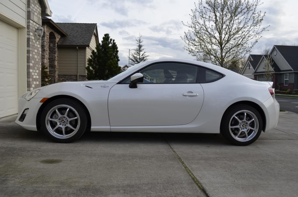 2013 Scion FR-S photo