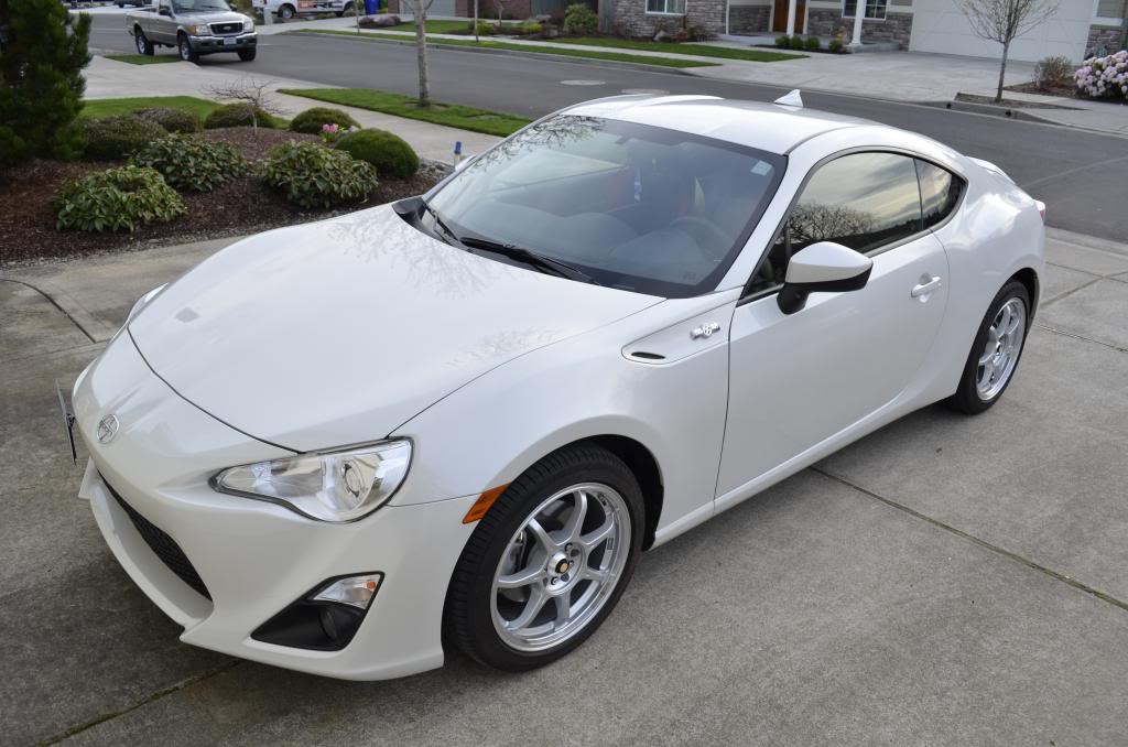 2013 Scion FR-S photo
