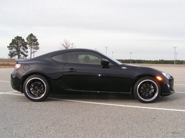2013 Scion FR-S photo