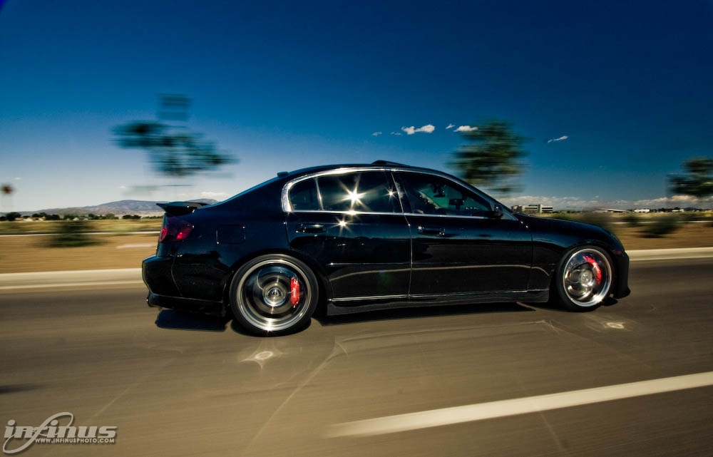 2004 Infiniti G35 photo