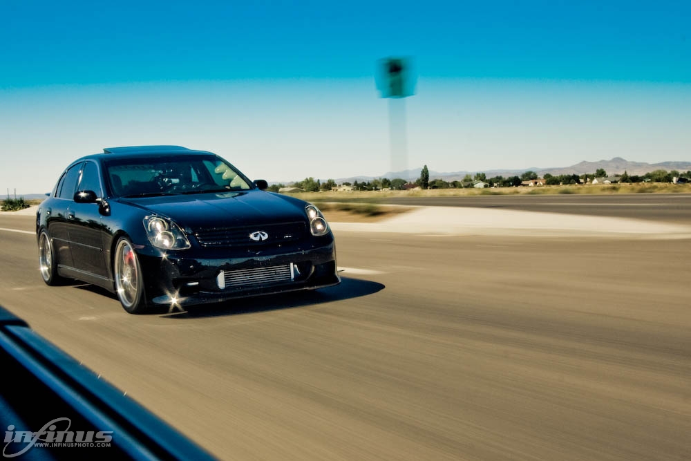 2004 Infiniti G35 photo