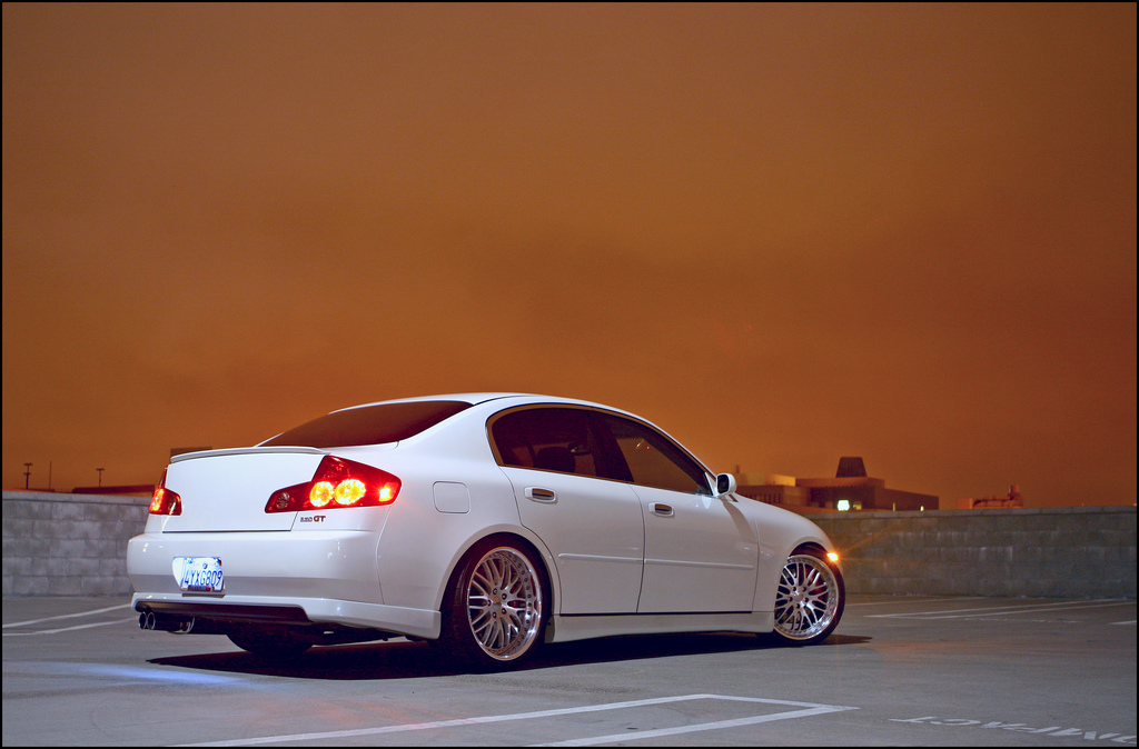 2003 Infiniti G35 photo