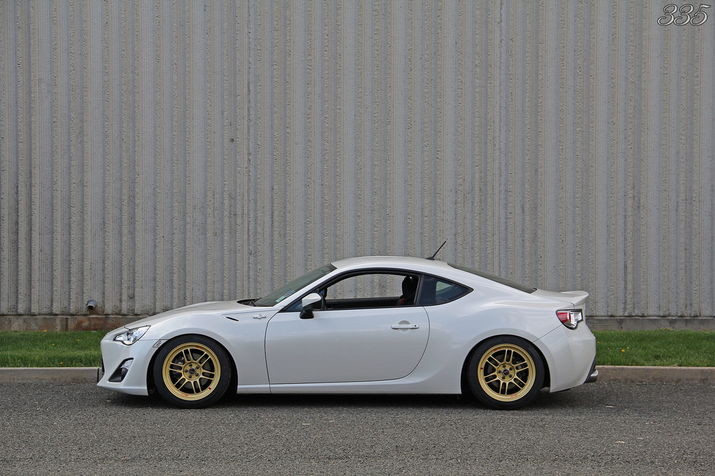2013 Scion FR-S photo