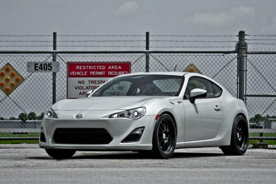 2013 Scion FR-S photo