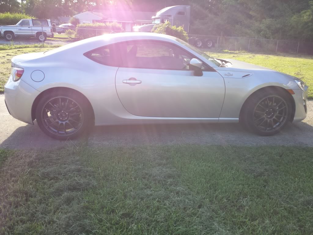 2013 Scion FR-S photo