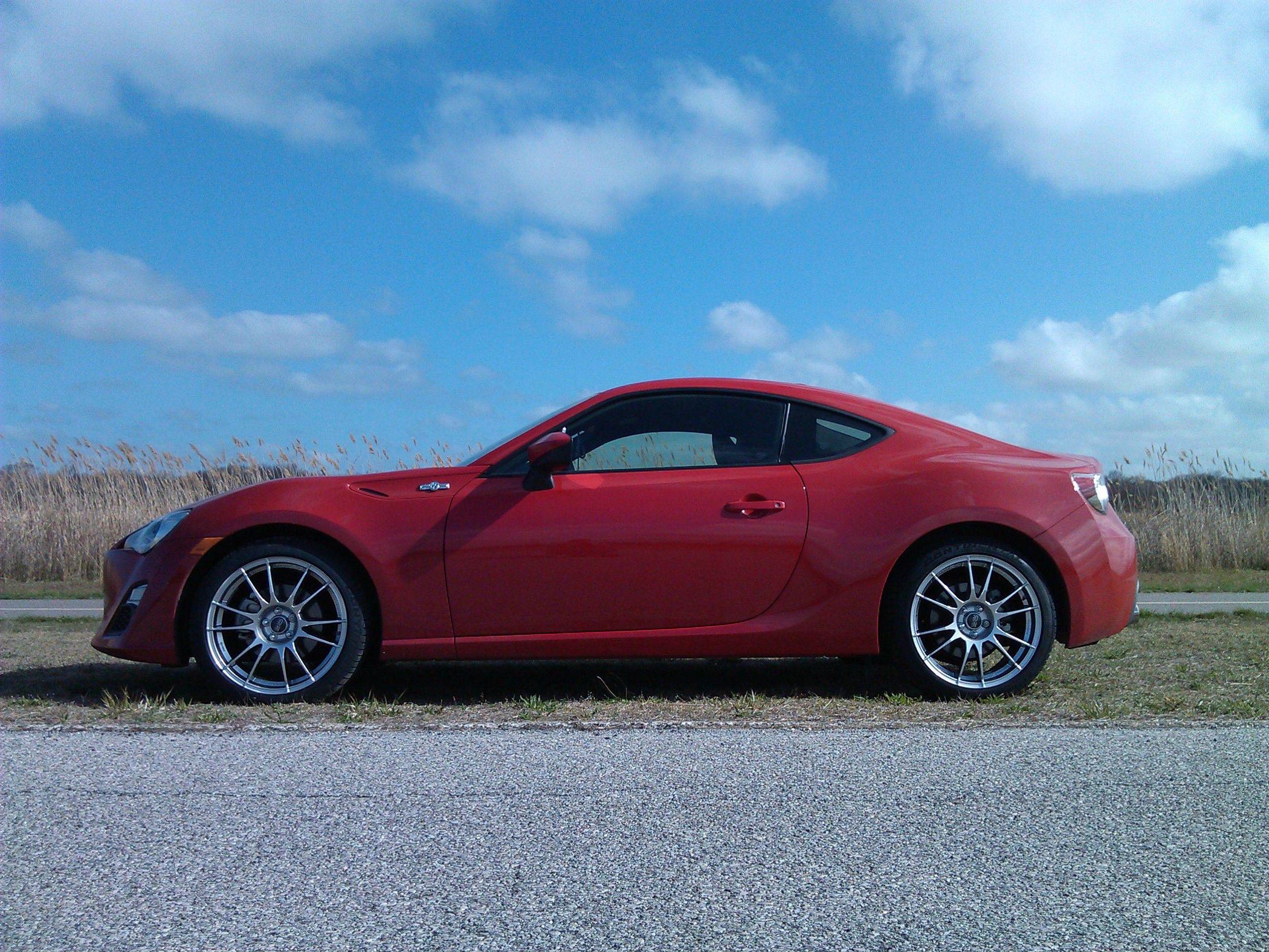 2013 Scion FR-S photo