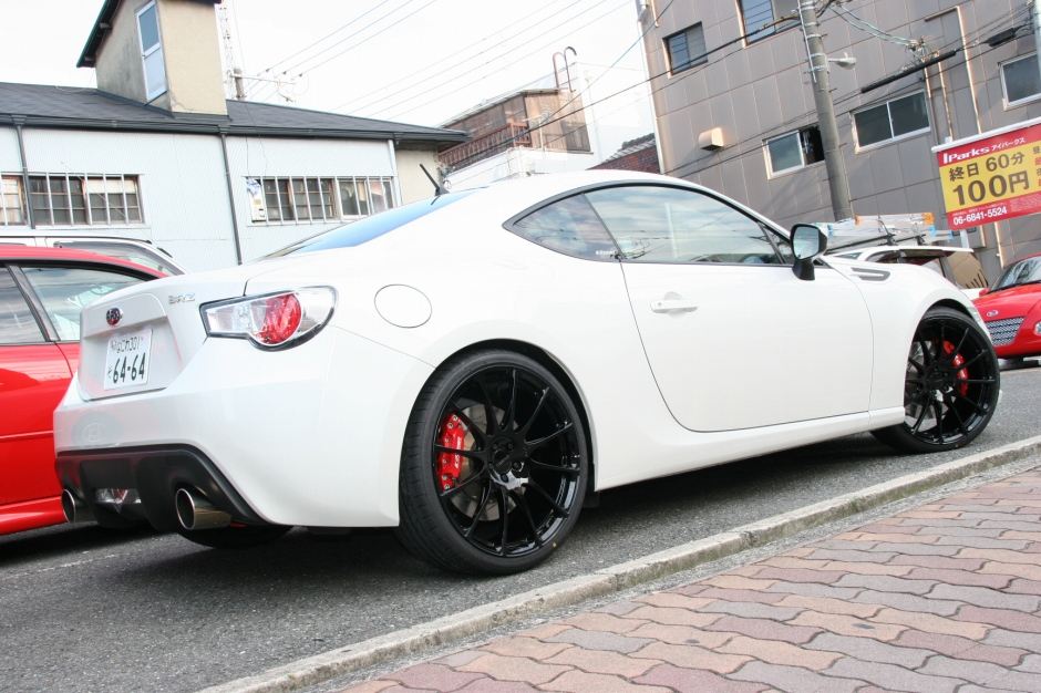 2013 Subaru BRZ photo