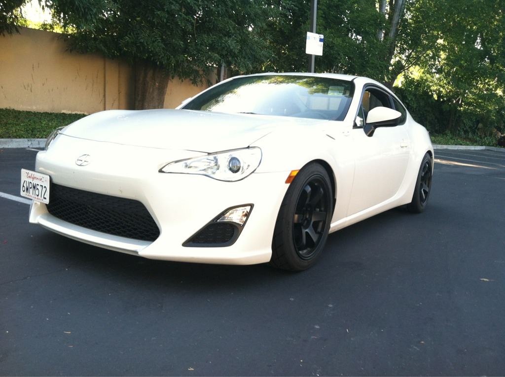 2013 Scion FR-S photo