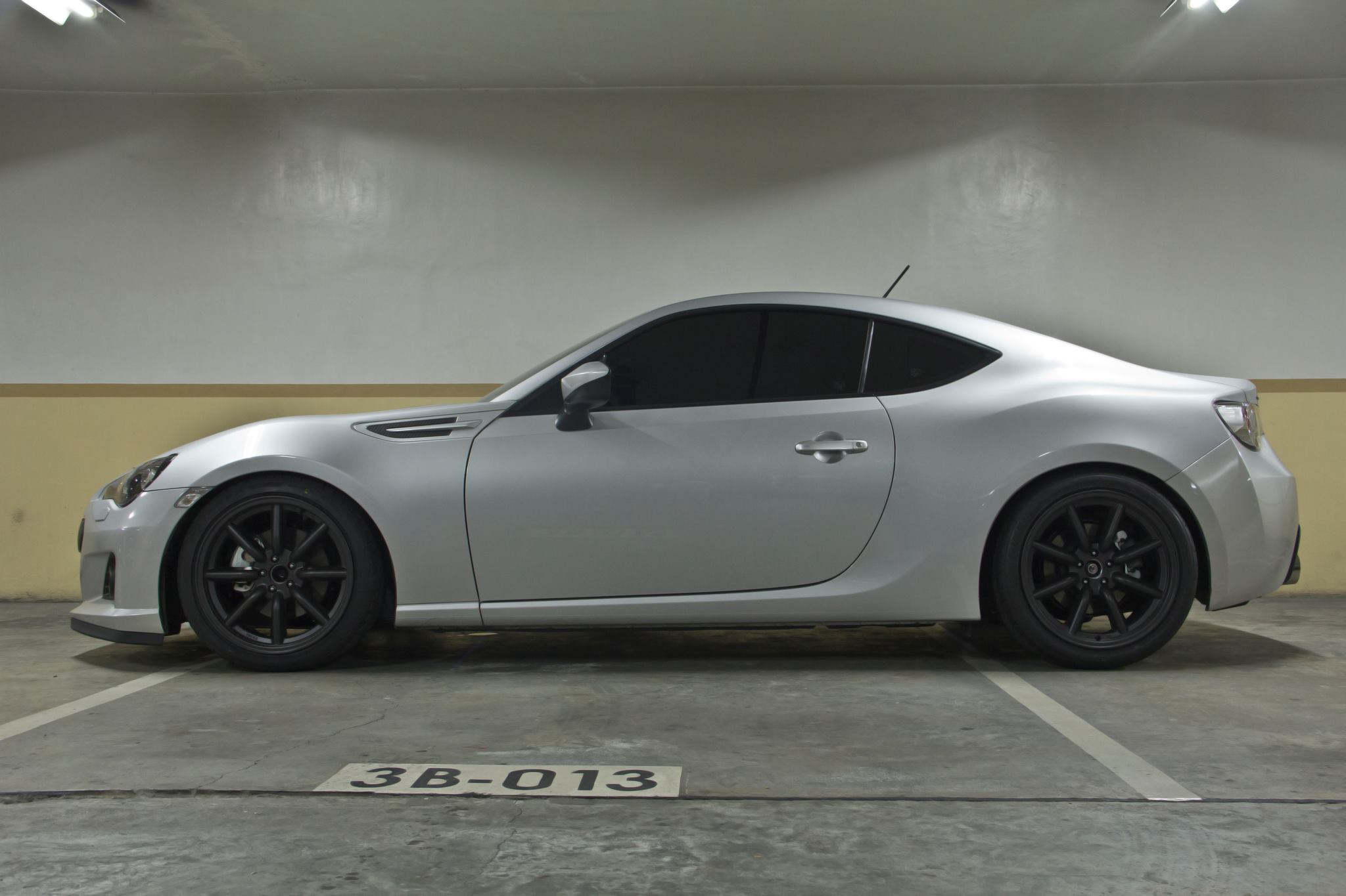 2013 Subaru BRZ photo