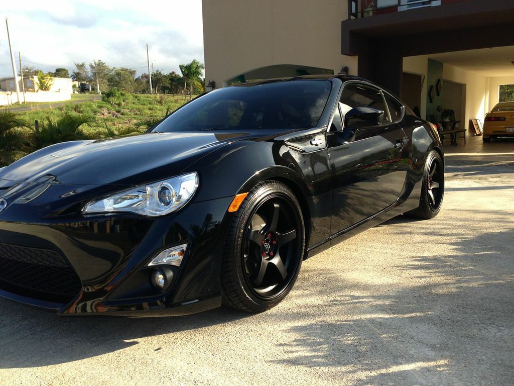 2013 Scion FR-S photo