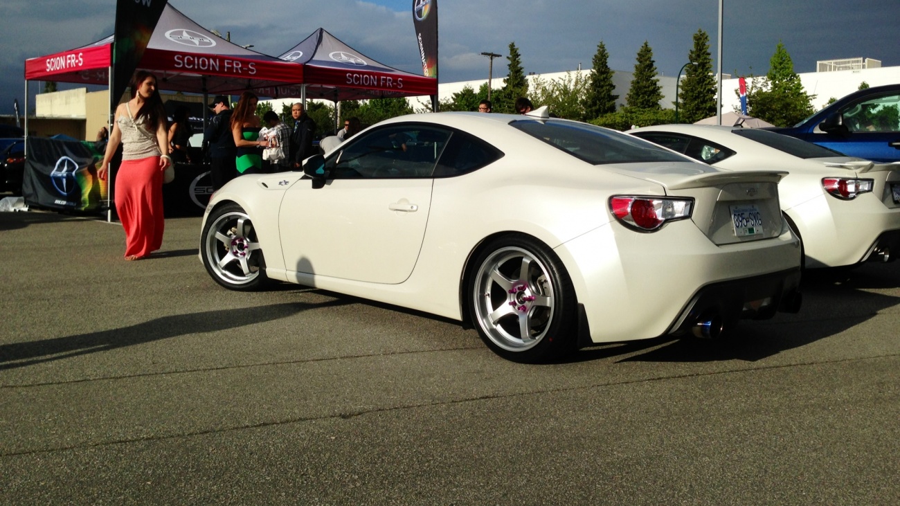 2013 Scion FR-S photo