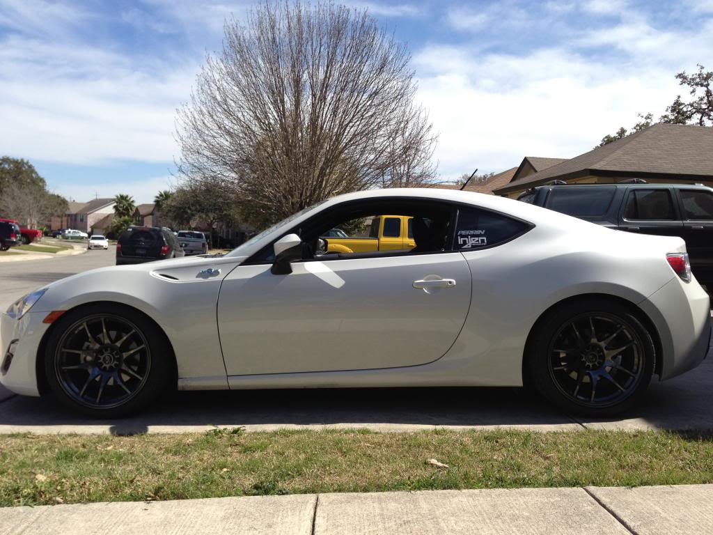 2013 Scion FR-S photo