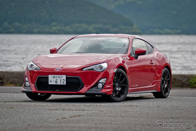 2013 Scion FR-S photo