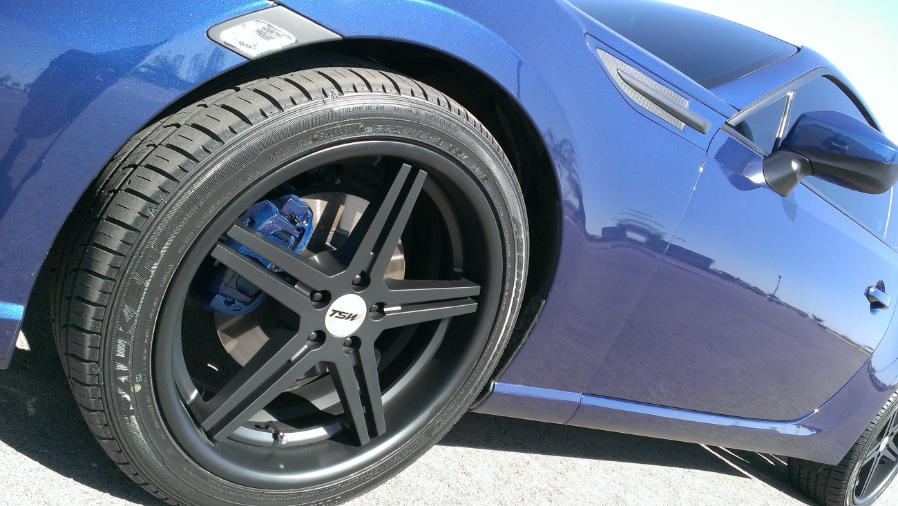 2013 Subaru BRZ photo