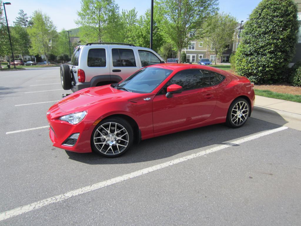 2013 Scion FR-S photo