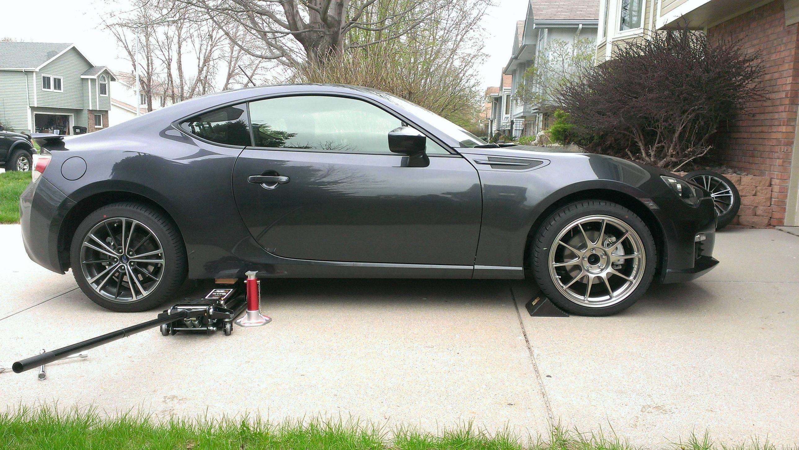 2013 Scion FR-S photo