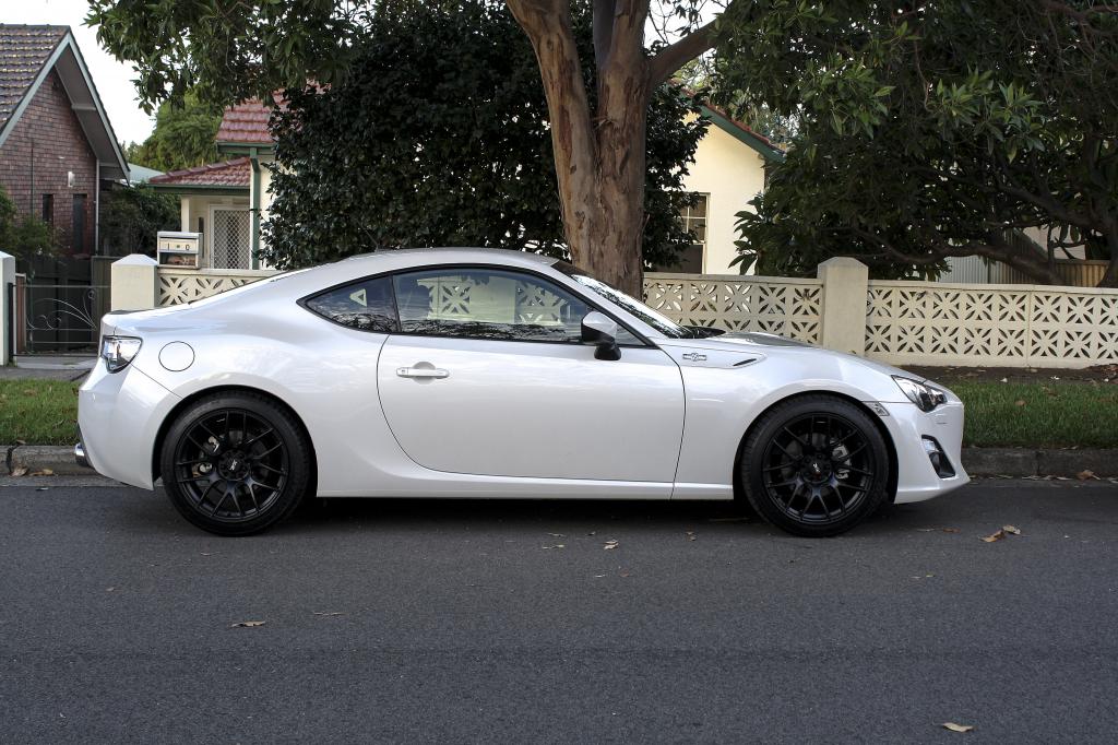 2013 Subaru BRZ photo