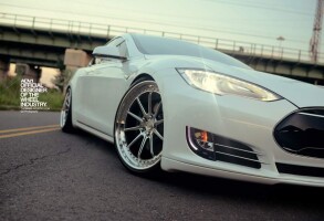2014 Tesla Model S