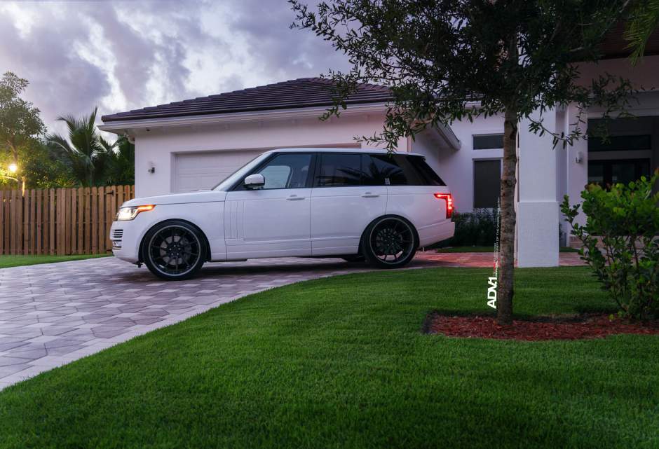 2014 Land Rover Range Rover photo