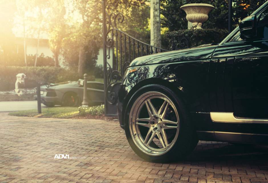 2014 Land Rover Range Rover photo
