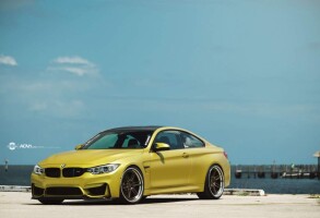 2015 BMW M4
