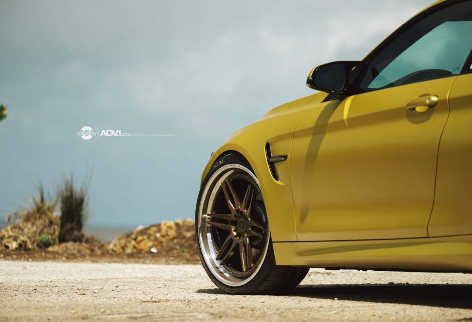 2015 BMW M4 photo