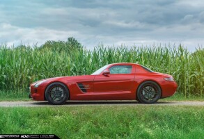 2011 Mercedes-Benz SLS AMG