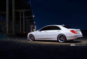 2016 Mercedes-Benz AMG S