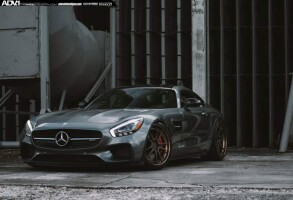 2016 Mercedes-Benz AMG GT